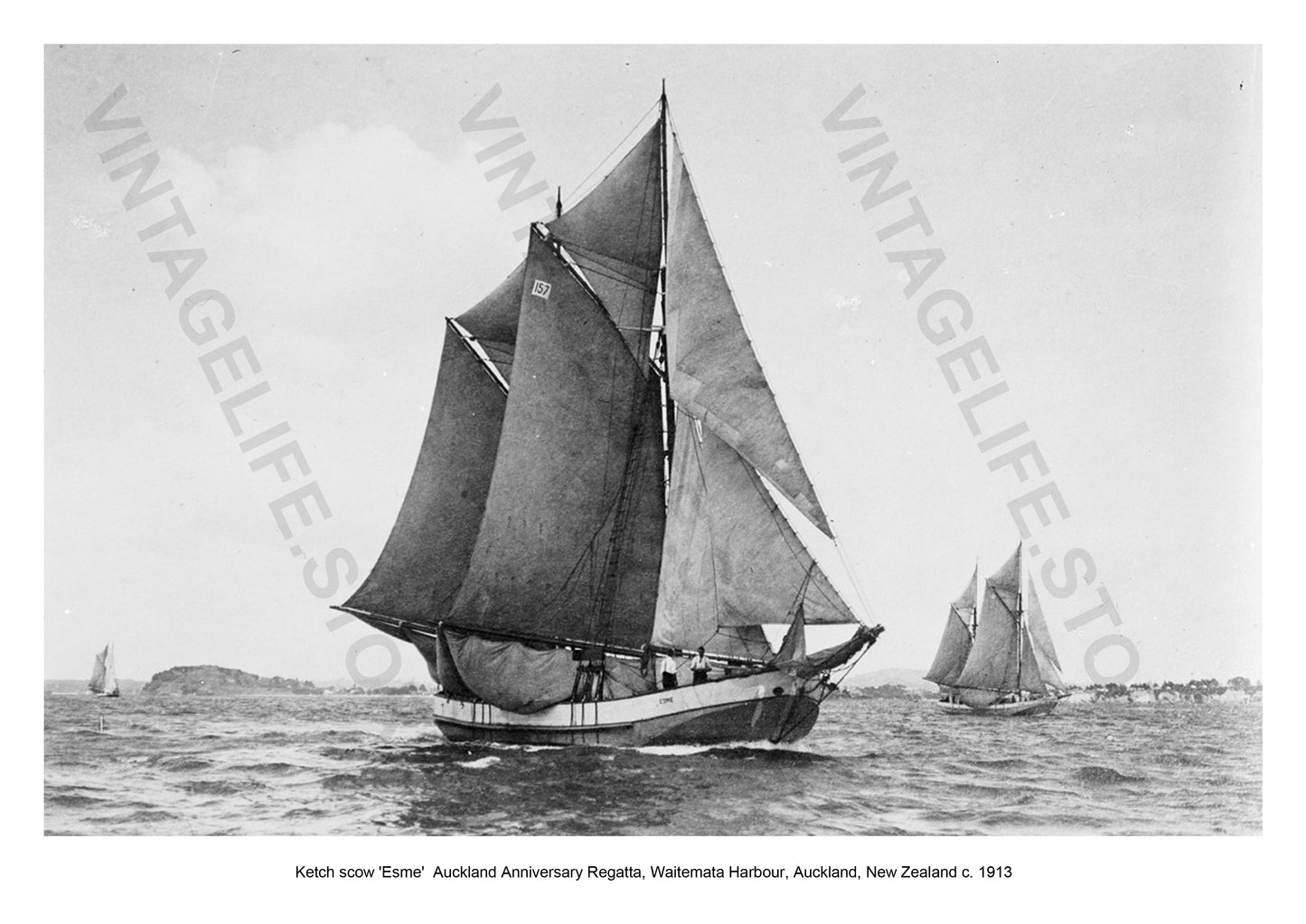 Ketch scow 'Esme' racing at the Auckland Regatta, Waitemata Harbour, Auckland, New Zealand c 1913. Coastal Shipping in the early 20th century around New Zealand