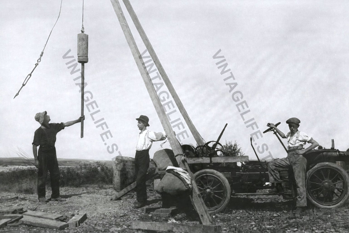 Oil Exploration operation, Waikaka, Southland, New Zealand, c.1912