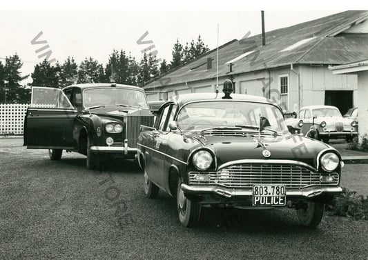 Vice-Regal Rolls Royce Phantom V & Vauxhall Velox police car at Thomas Borthwick & Sons, Waingawa – c.1960