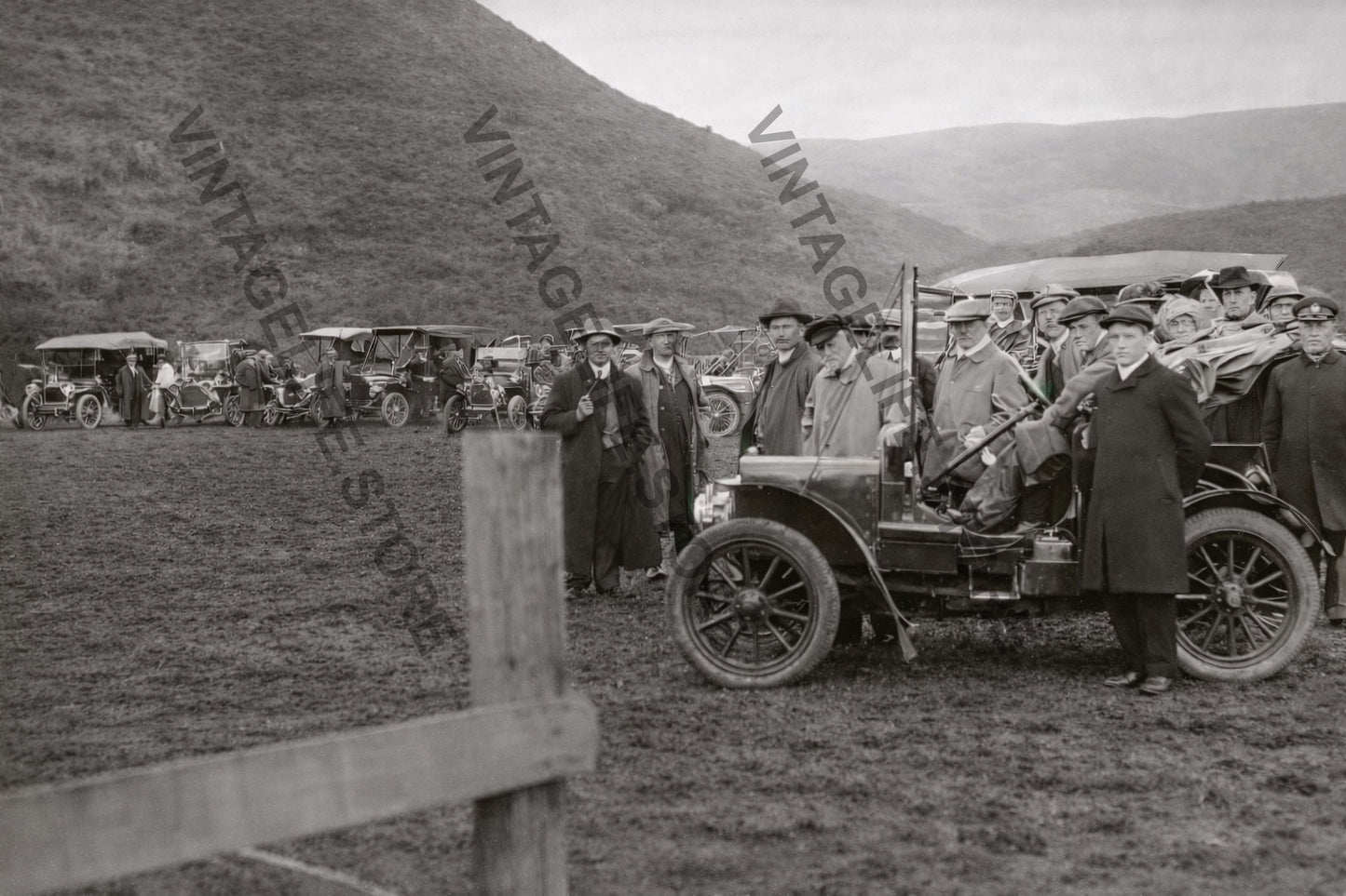 Otago Motor Association Opening Run to Wairongoa, 1909